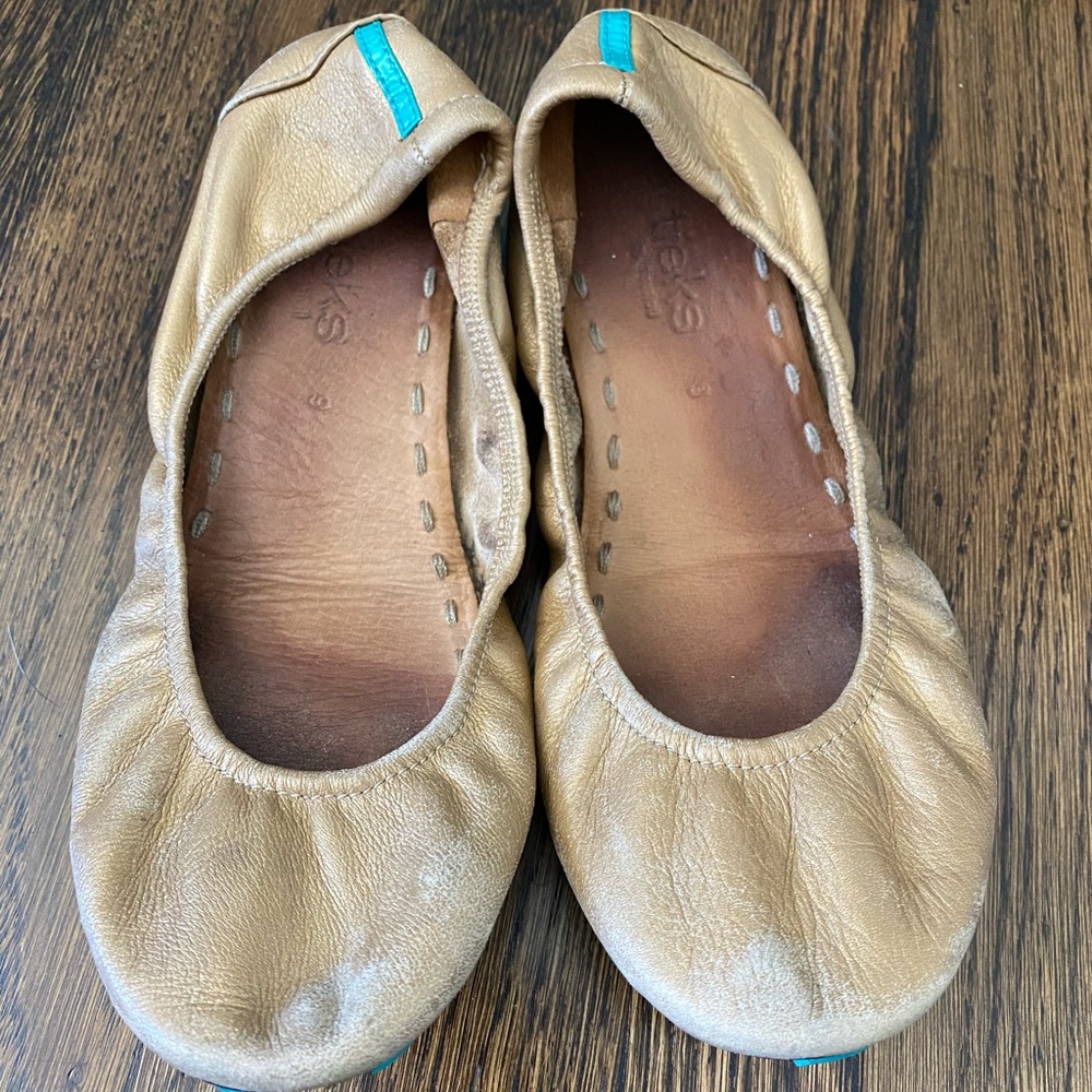 Tieks by Gavelli Metallic Gold in Used Condition